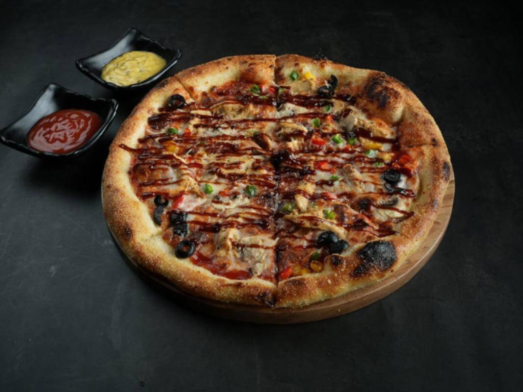 Crust Pizza Inner West | $1.23M Revenue | Est. 2013 | Extra Income from Upstairs Sublet