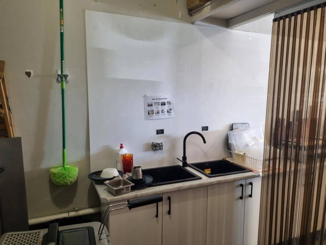 Cosy Cheltenham Bakery Cafe