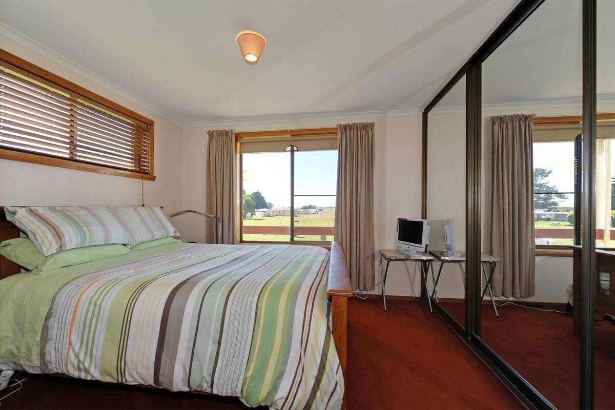 Caravan Park Big4 34 Permanent Cabins SOLD