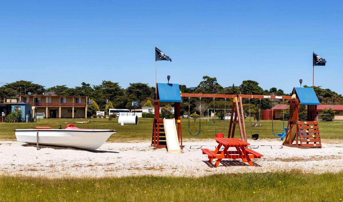 Caravan Park Big4 34 Permanent Cabins SOLD