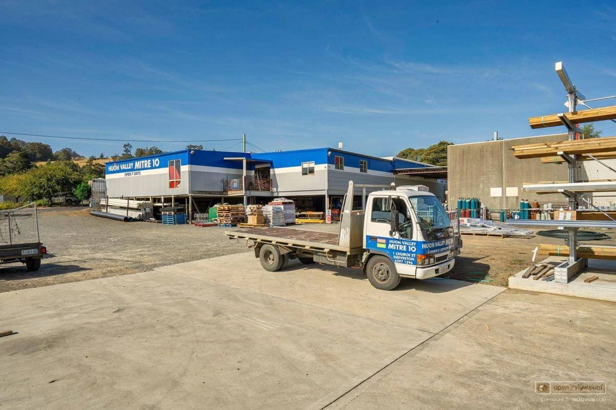 Long Established, Respected Successful Mitre 10 Huon Valley Hardware Geeveston $150k+sav
