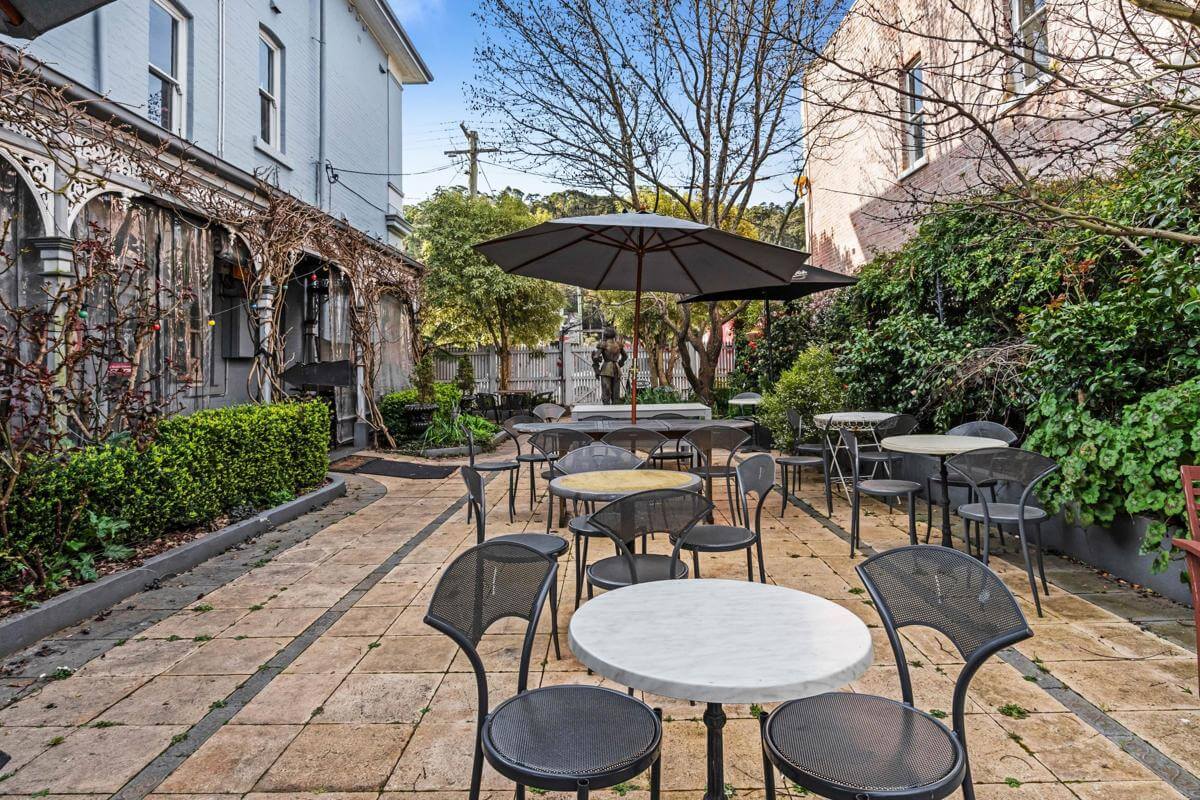 Passive Investment Latrobe Georgian Style Building