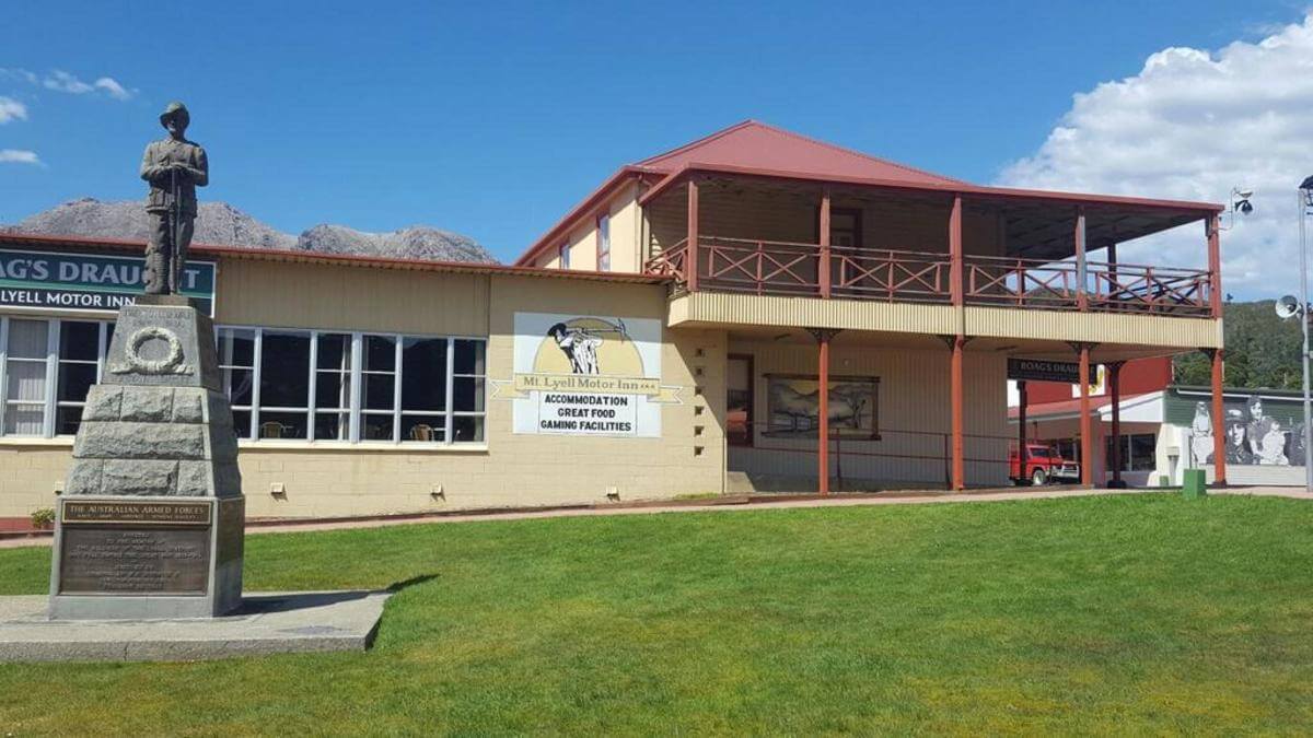 36 Rooms West Coast Tasmanian Motel With 100 Seat Resto Bar Entry Level Opportunity Pay Only Rent