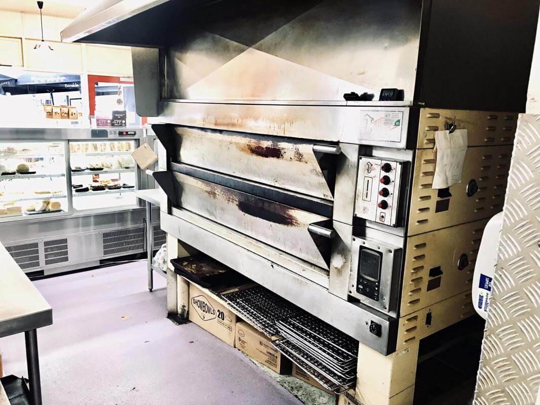 Deloraine Bakery Projected T/O 25F/Y approx $1.5m Only $250k +sav Offers Over