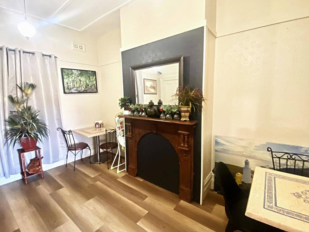 Deloraine Bakery Projected T/O 25F/Y approx $1.5m Only $250k +sav Offers Over