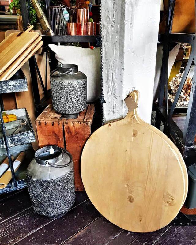 Highly Successful Blooming Deloraine Floristry  High Turn over O/O $75,000+SAV