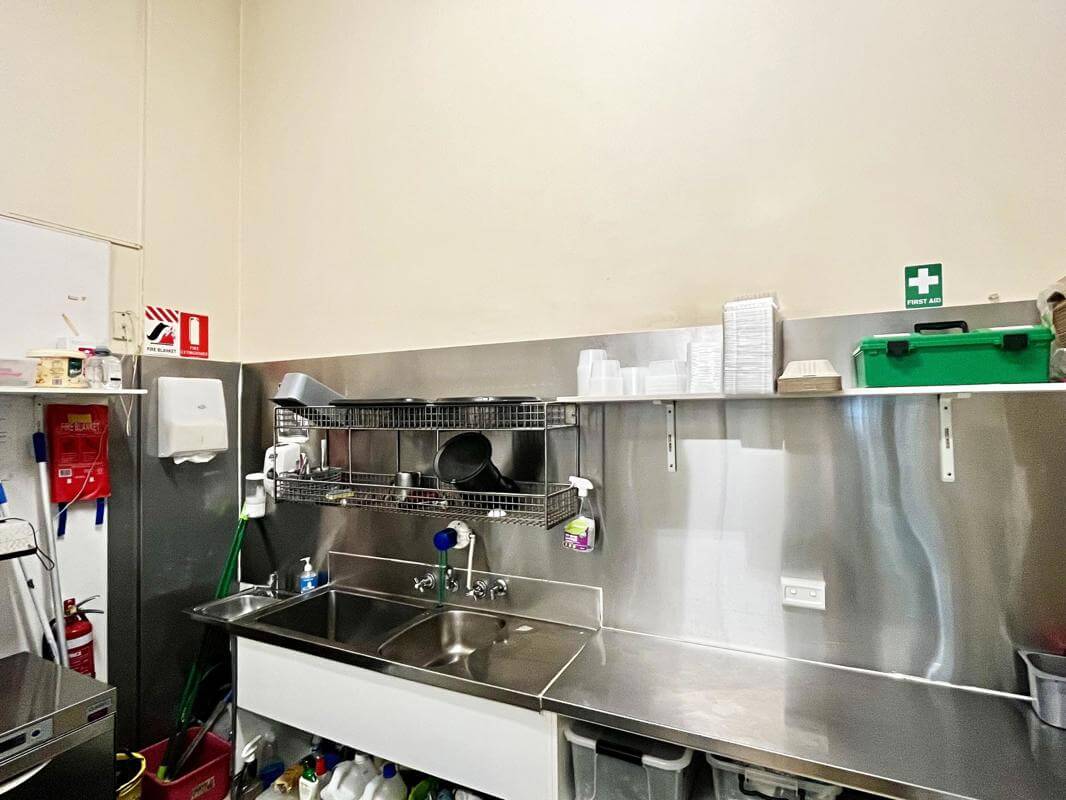 Long Established Fully Licensed Cafe For Sale Devonport T/O $7,300+ per week