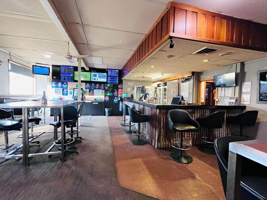 Westbury One Hotel Town 79% ROI for a Working Couple