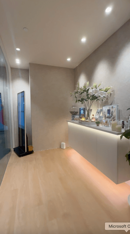 IMM builidng Profitable Beauty Salon For Take Over