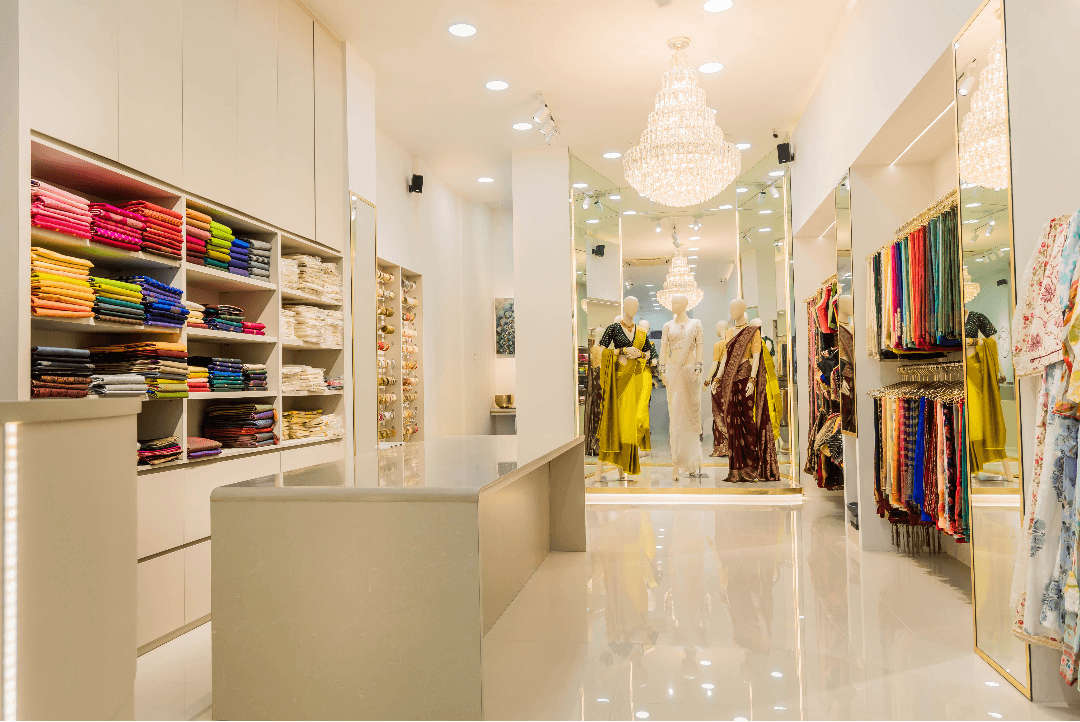 (Wedding Boutique) Business Premise Takeover (150K Nego) Ready To Move In Condition. View To Believe