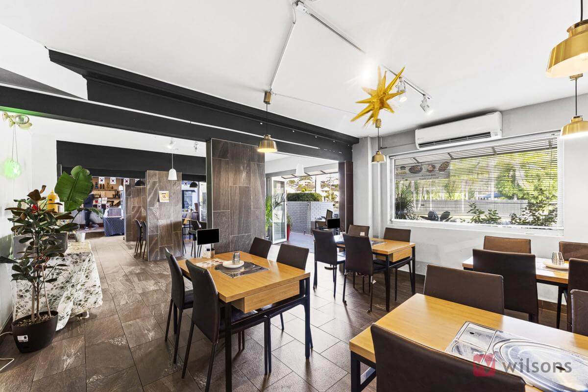 Fried chicken and Beer - licensed Korean style restaurant - perfect main road location