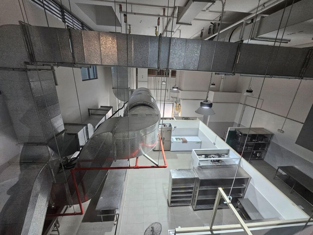 Fully Fitted Central Kitchen For Take Over