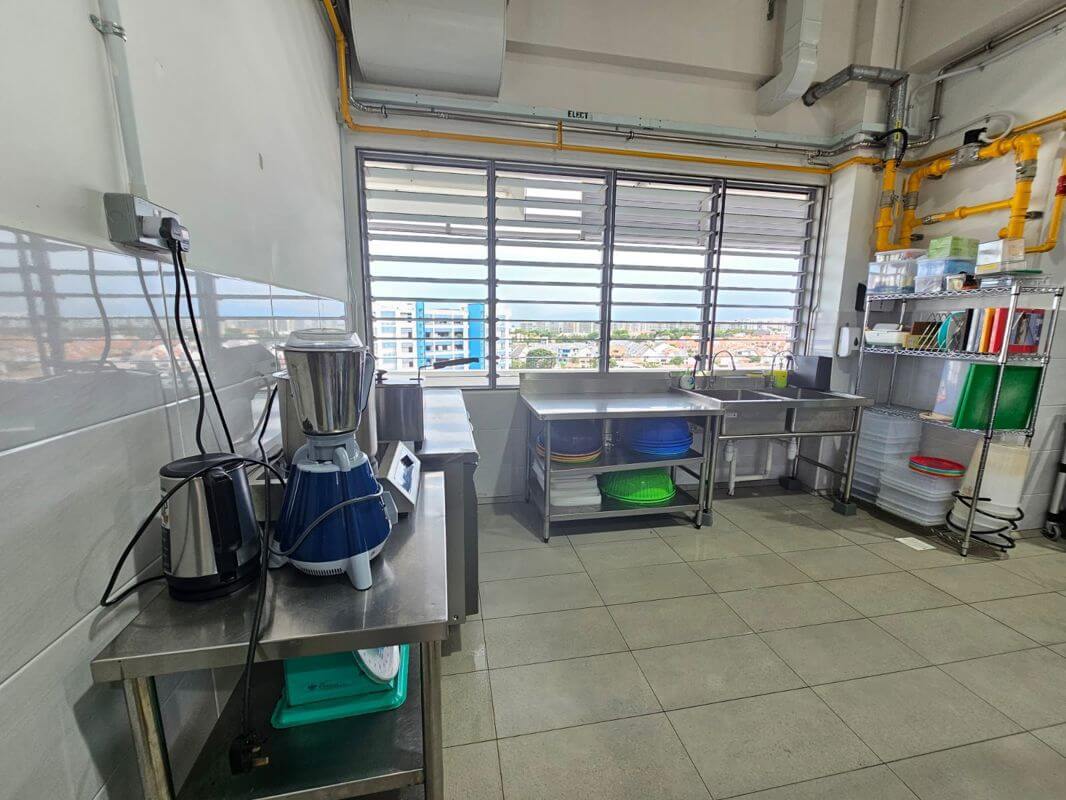 Fully Fitted Central Kitchen For Take Over