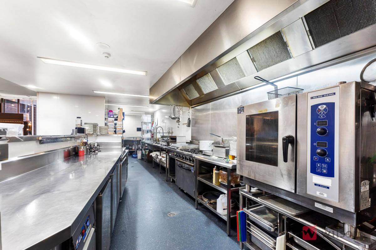 Iconic maitland Cafe - operated Under management