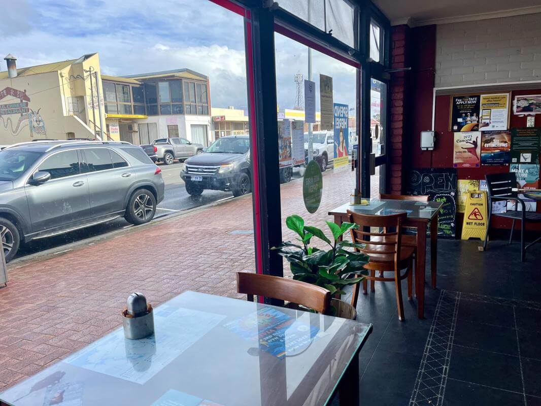 Freehold property sale George Town Blank Canvas Potential Cafe Bakery Restaurant Retail O/O $299,000