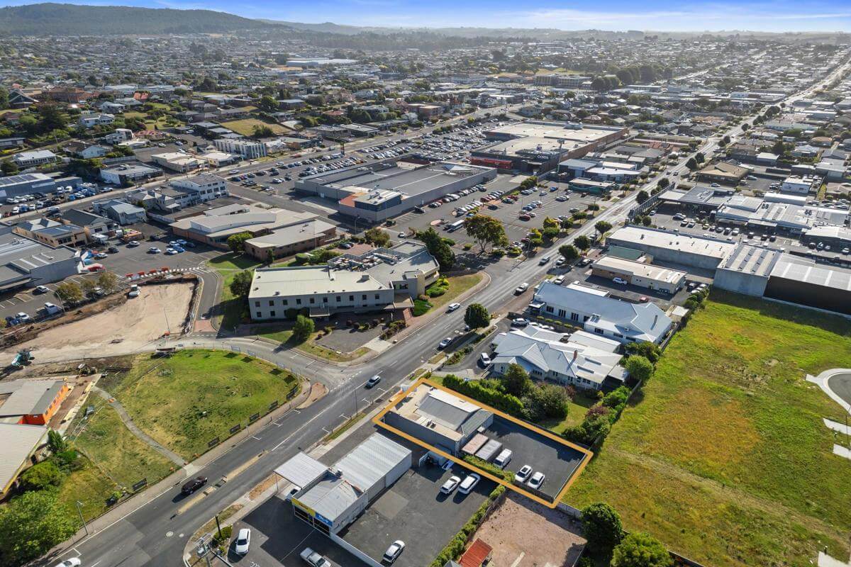 Highly Profitable Established Lighting & Design Business For Sale Devonport Tasmania T/O $1.2Mill