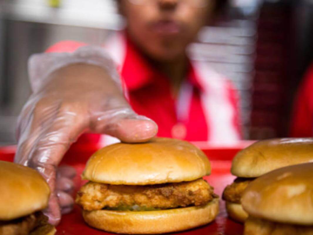 One of the top Oporto stores in Australia is up for grabs, do you have what it takes?