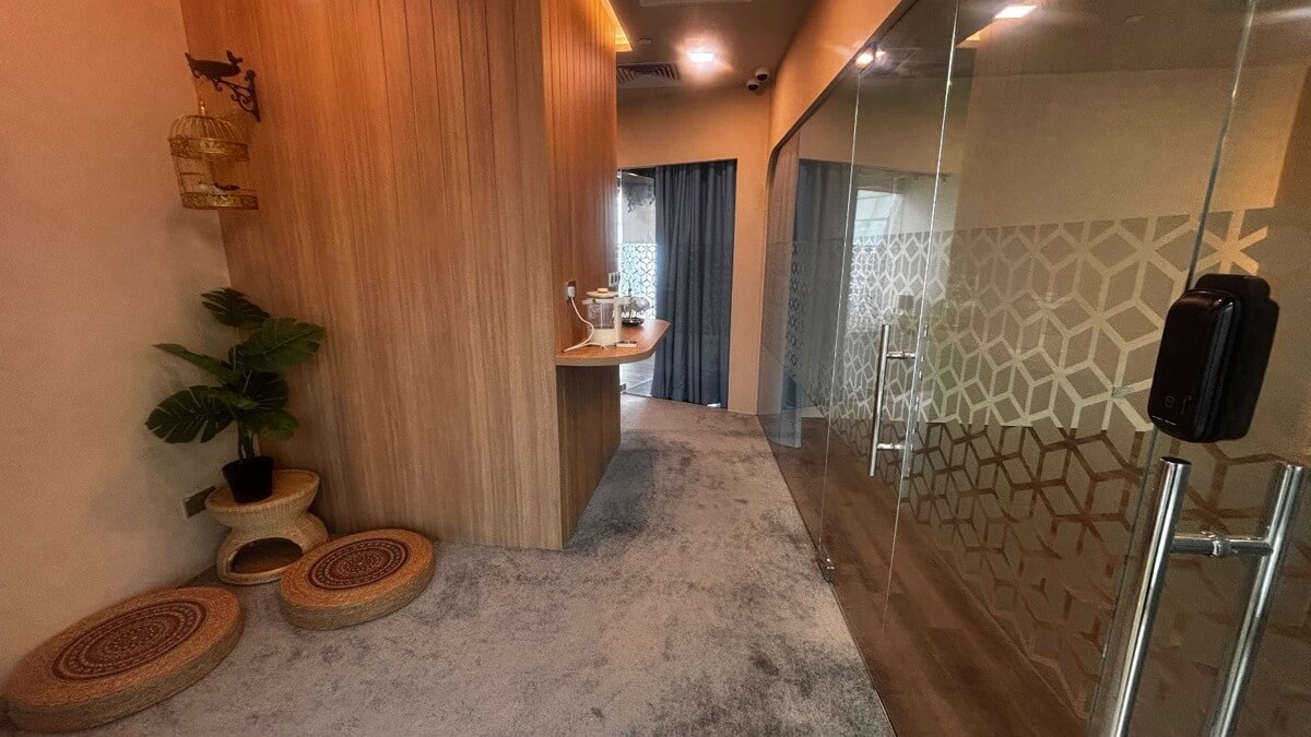 Beauty Spa & Yoga/Pilates/Dance Studio In The Central Mall For Takeover