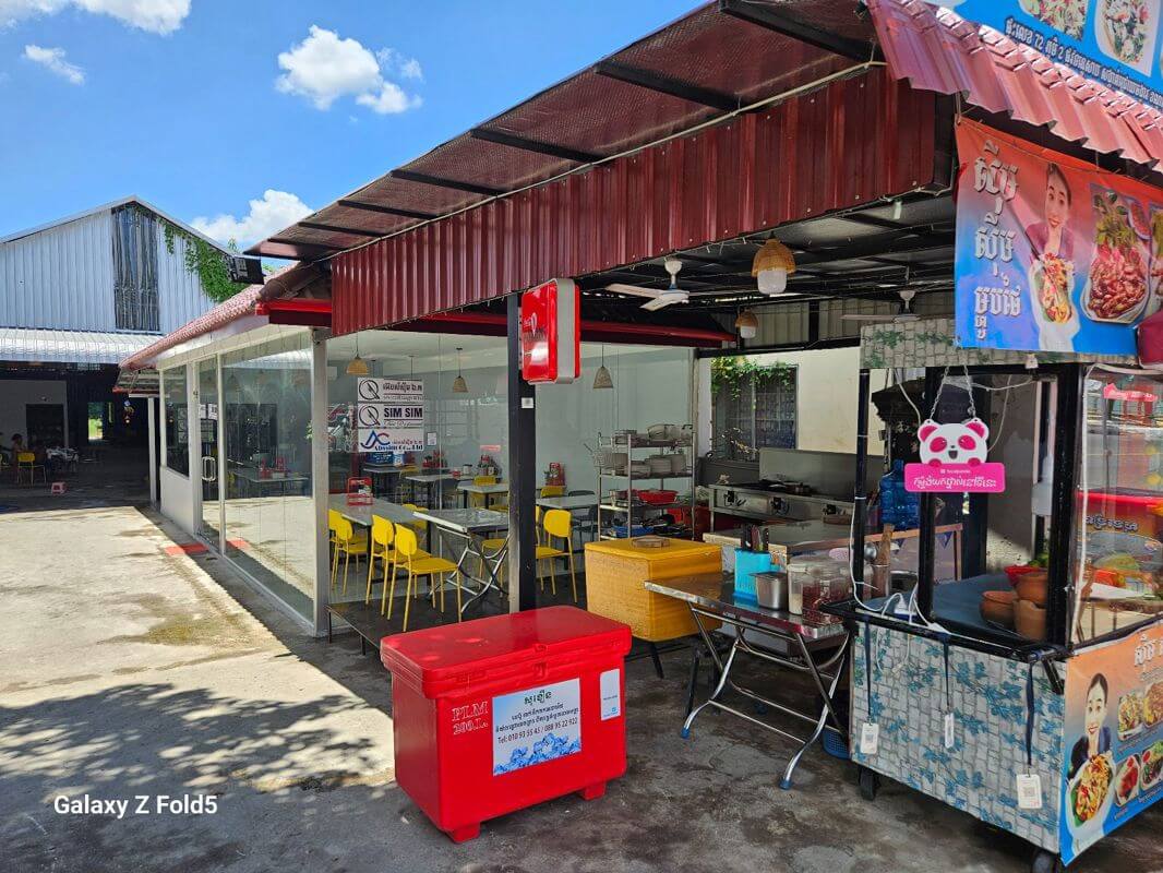 Restaurant Business For Sale – Huge Price Reduction for Quick Sale from $45000.00 to $25000.00