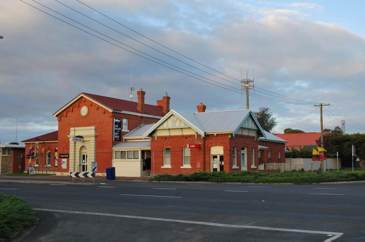 Post Office   310 boxes.  2 bedrooms