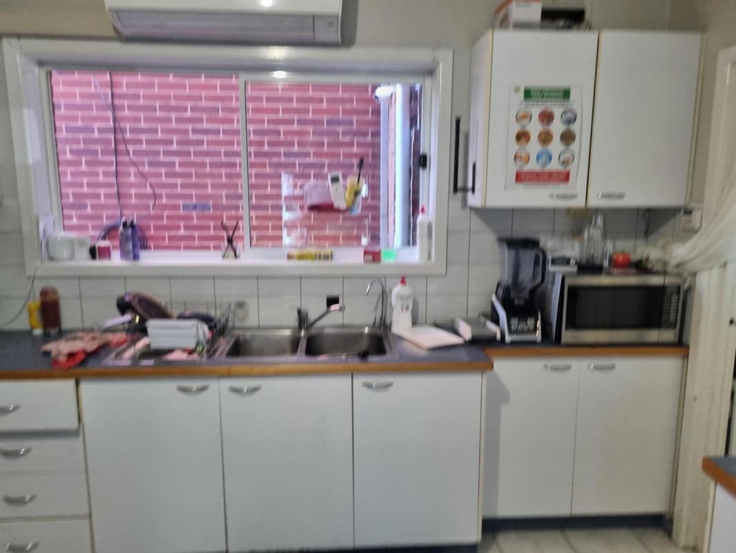 Cosy Cheltenham Cafe