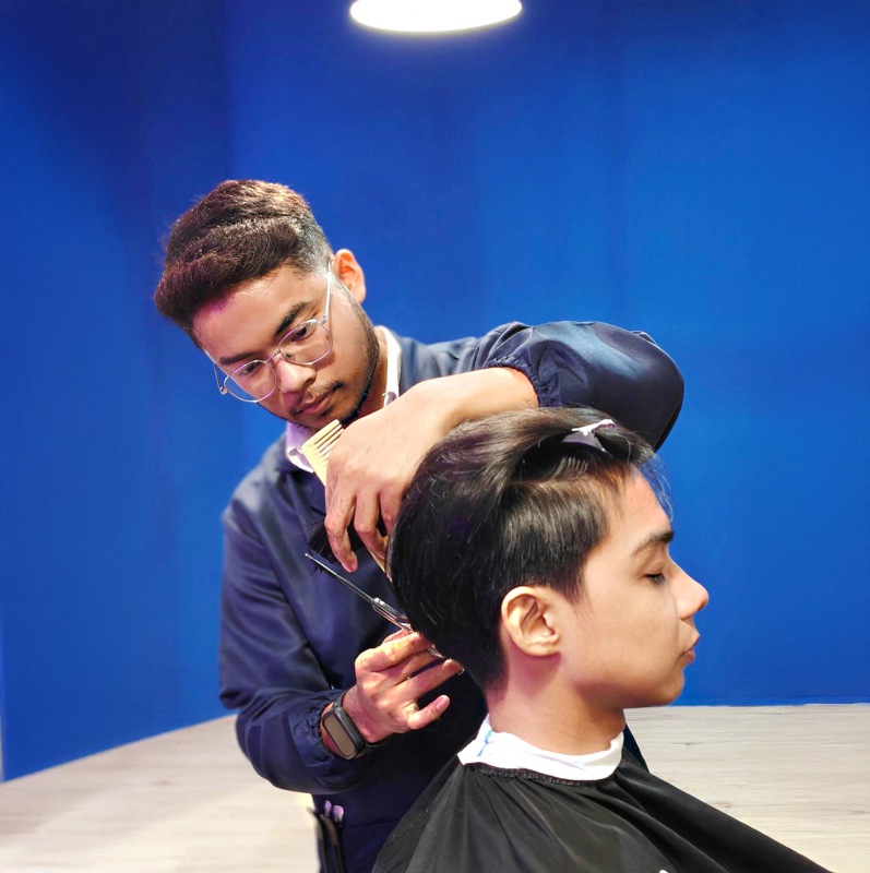 #1 Trusted Men’s Barber Franchise in Singapore