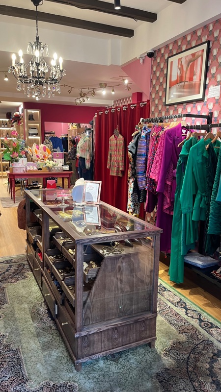 Refined Sustainable Luxury Boutique