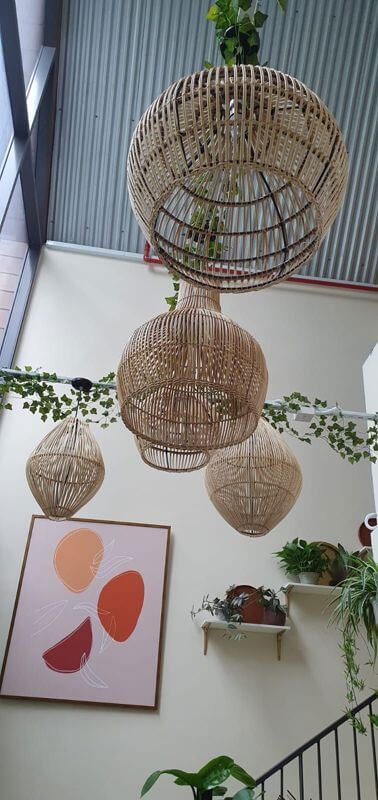 Dual Entrace Cafe For Takeover