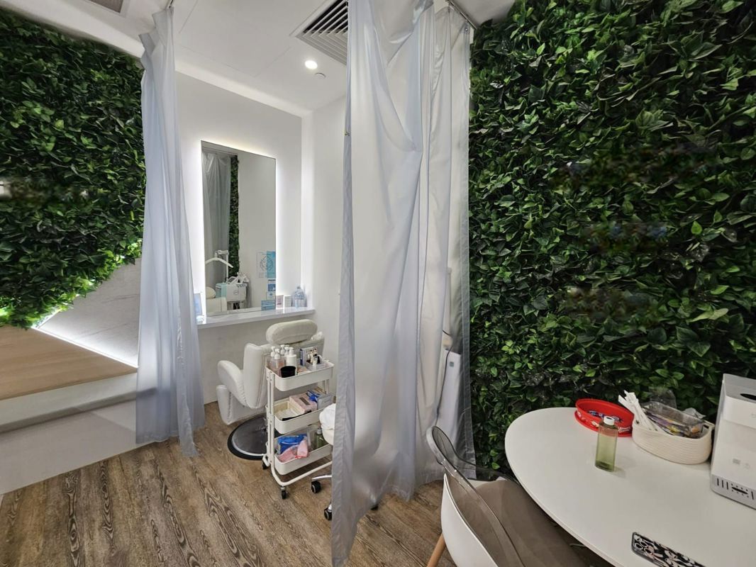 Beauty / Facial / Slimming Salon For Takeover