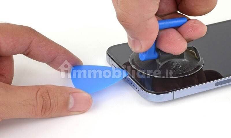 Mobile Phone & Telecom Shop For Sale