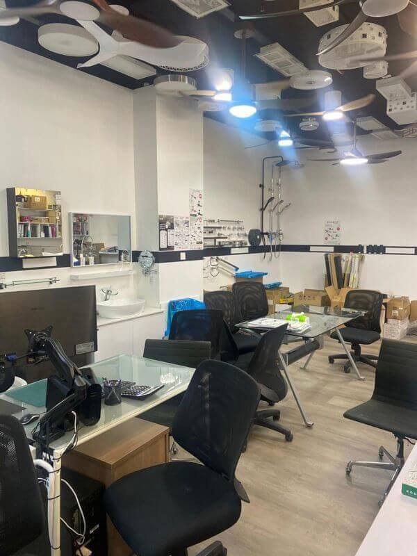 Lighting , Bathroom & Kitchenware Biz For Takeover , 经营12年多灯饰，厨具，卫浴用品店出让