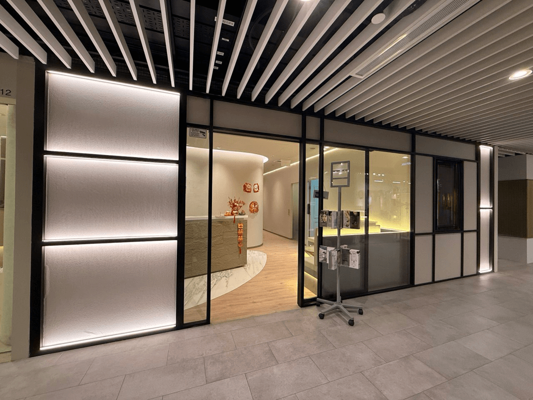 Prime City Location | Huge Frontage | Newly Renovated | 8 Treatment Rooms