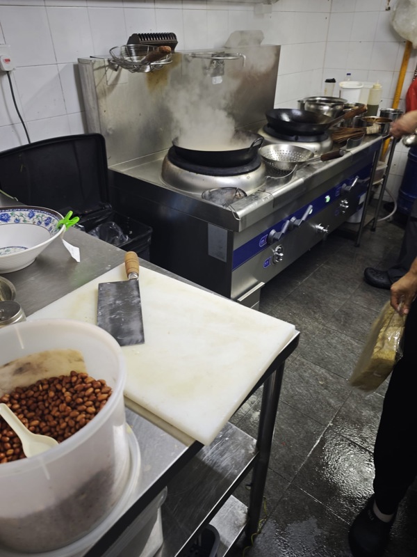 热门理工学院麻辣香锅档口转让 Hot Places Mala Hotpot Business Takeover