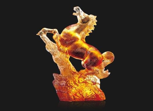 Trophies For Corporate Awards And Liuli Collections