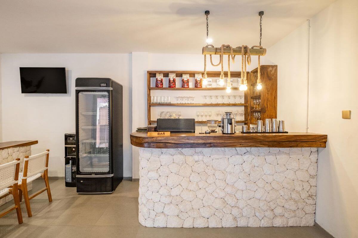 🔥 Bali Investment Opportunity: Boutique Resort + Restaurant In Prime Seminyak Location