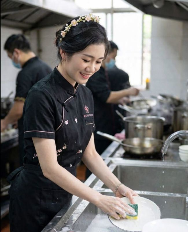 Profitable Cleaning Services Business For Sale ! 盈利保洁公司出售