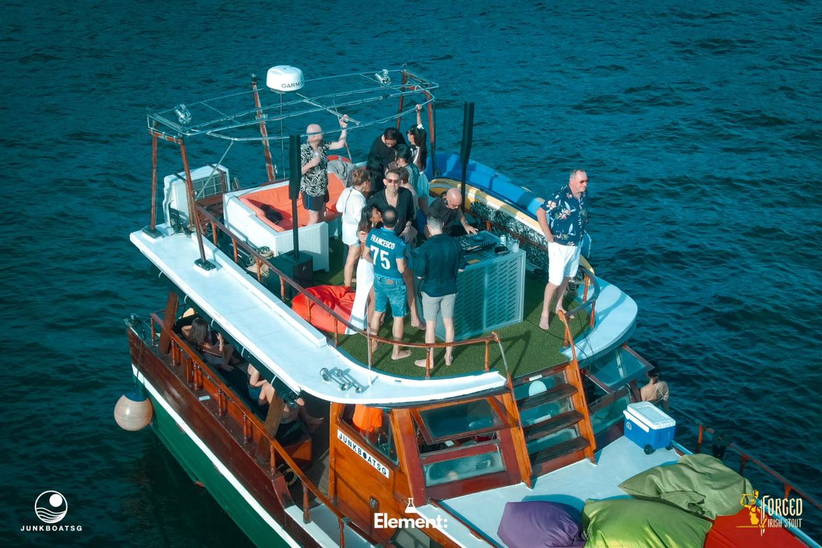 For Sale: Turn-Key Lifestyle Brand Boat Charter & Experiences Business