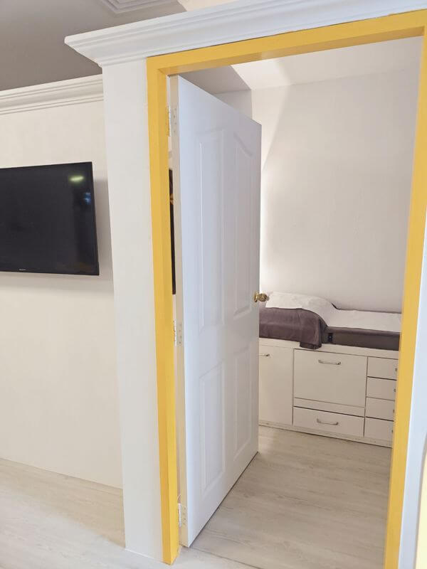 Business Beauty Salon Shop For Take Over Only 20K