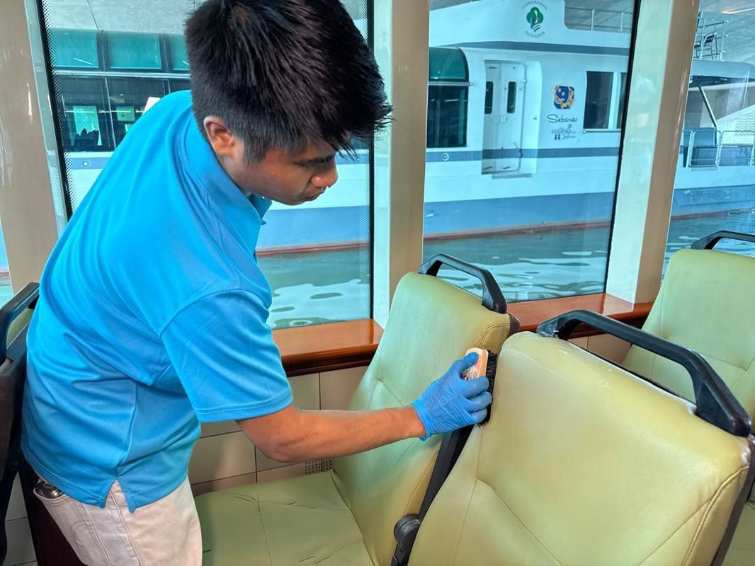 Business With Unique Ready to Sell Product -Premium Leather Cleaning Kit (Include 490pcs inventory) 