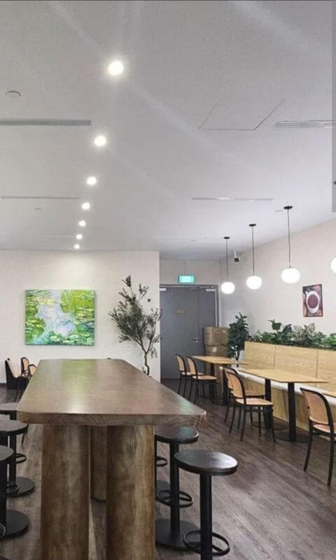 Beautiful Cafe For Immediate Take Over Near Kent Bridge MRT Station Singapore