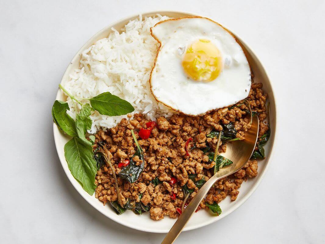 Thai Restaurant At CBD For Takeover