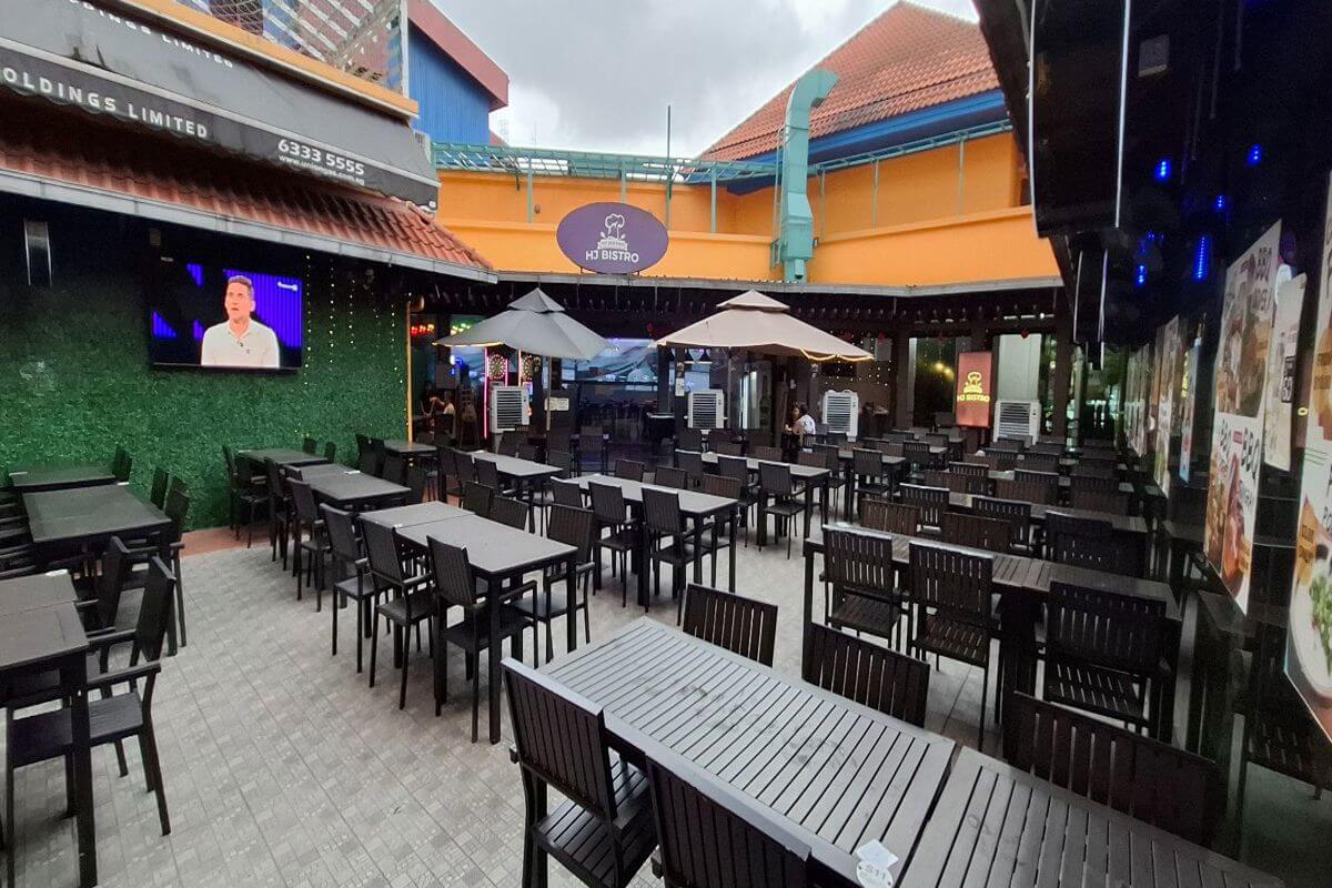 KTV PUB And Live Band Bistro Restaurants Looking For Taking Over