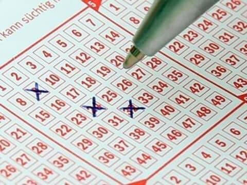Successful Lotteries*News Agency*Card*Giftware