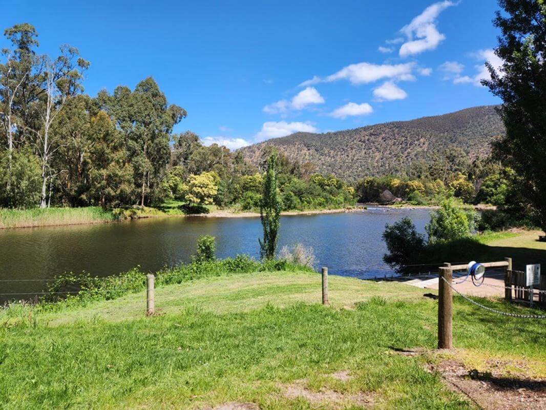 (已失效)OWN VICTORIAS ONLY PRIVATE TOWN - Victoria High Country
