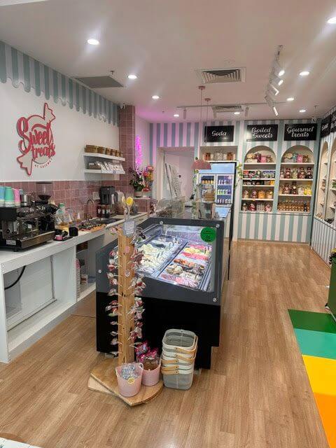 Beautiful Dessert, Gelato & Cafe Opportunity | Walk-In Walk-Out Setup