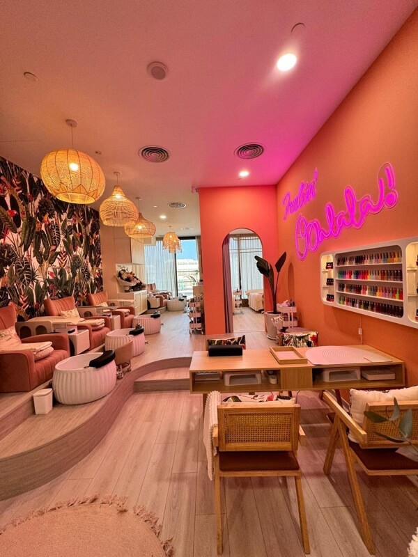 Nails And Lashes Beauty Shop For Take Over. Beautifully Renovated With Strong Customer Base.