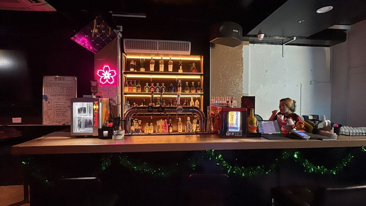 Boat Quay Bar /Pub/ Bistro/ KTV For Takeover