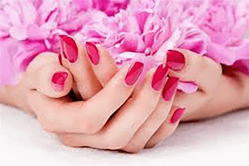 ** Established Nail Salon In Shopping Mall For Takeover **