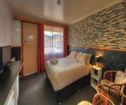 24 Room FHGC Best value Tasmanian Motel $1,250,000 negotiable image 8