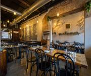 POPULAR DESTINATION | MODERN RESTAURANT image 3